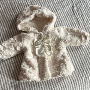 Cozy Cream Hooded Kids Jacket with Bow